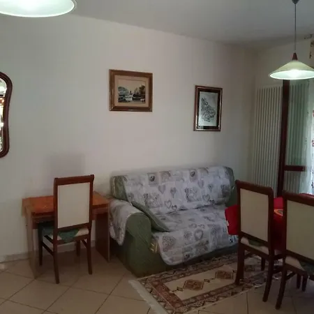 App Con Giardino Porticato Di Uso Esclusivo Solo Per Le Famiglie * San Benedetto del Tronto