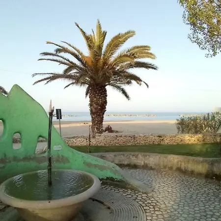 App Con Giardino Porticato Di Uso Esclusivo Solo Per Le Famiglie * San Benedetto del Tronto